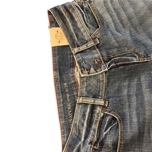 Women’s Talbots Signature Crop Blue Jeans NWT Size 6/28 - Picture 3 of 3